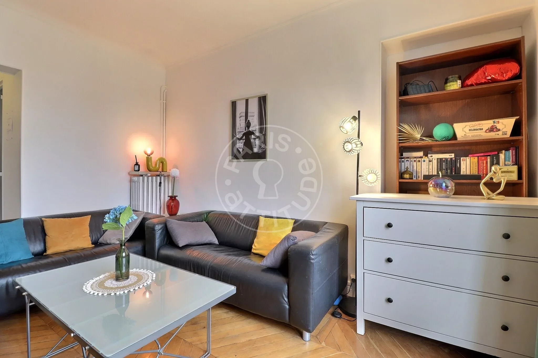 Appartement Rue Claude Lorrain à Paris