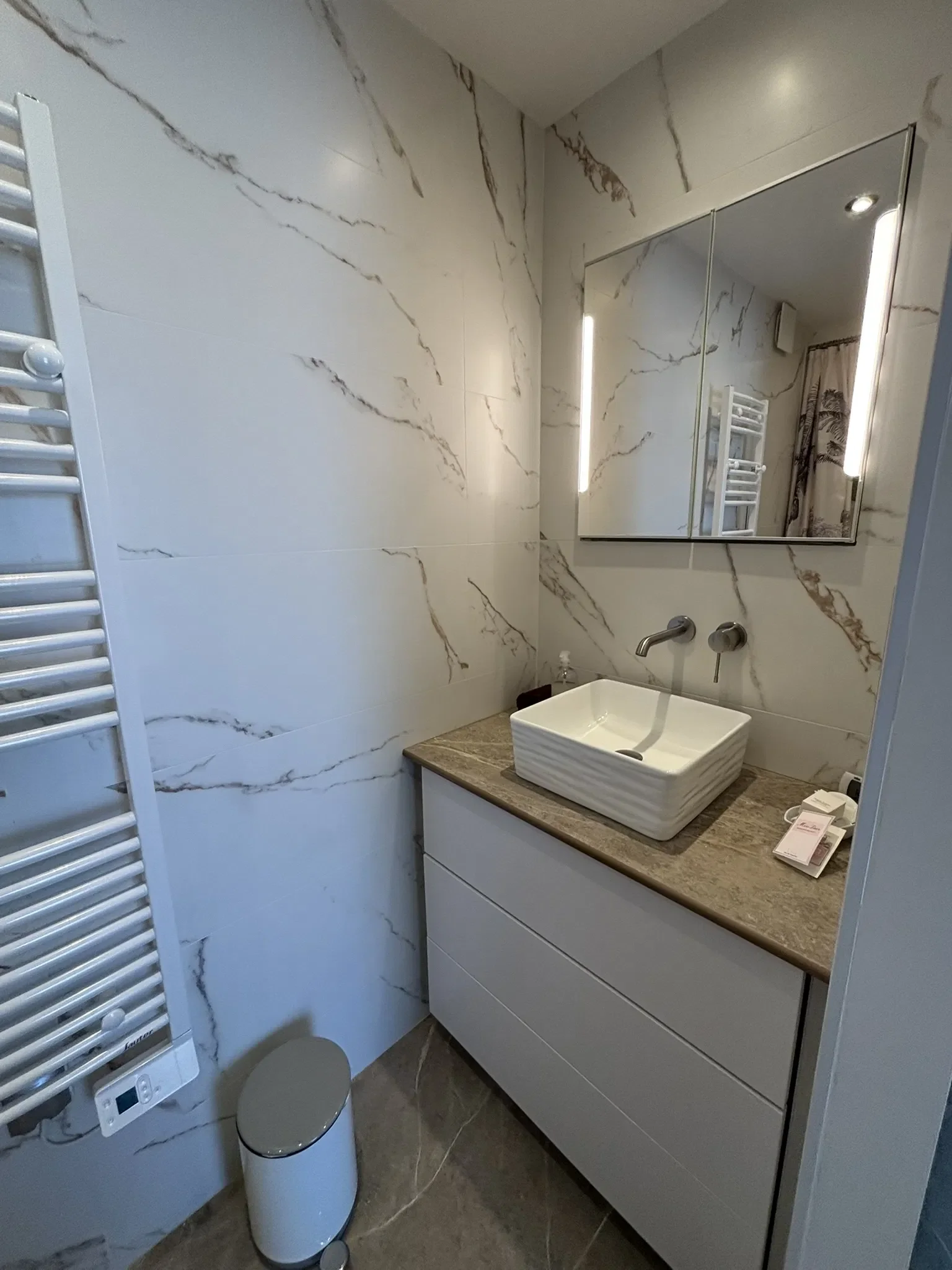 Room Chemin de la Burlière in Pierrevert