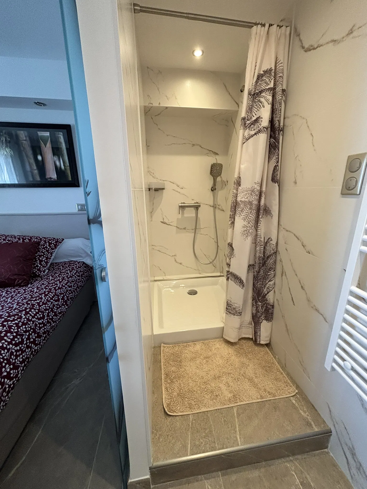 Room Chemin de la Burlière in Pierrevert