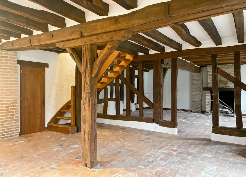 Maison Rue de Beaucaire à La Ferté-Saint-Aubin