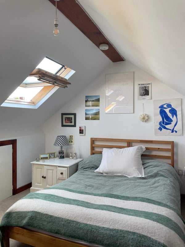 Room Forrest Road in Cardiff