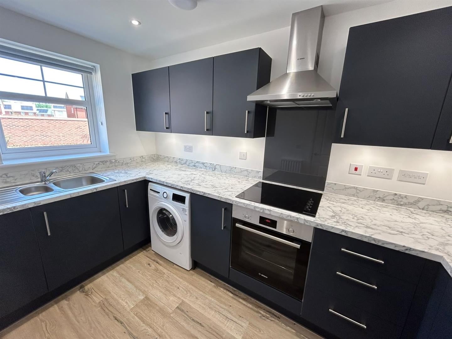 Flat Fivefield Road in Coventry