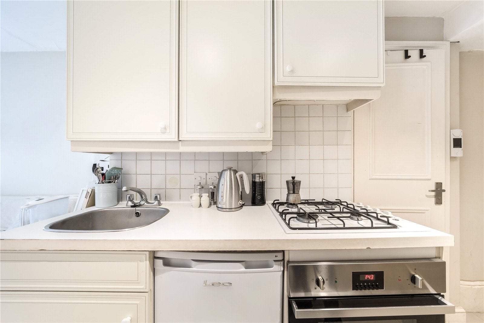 Flat Oakley Street in Greater London