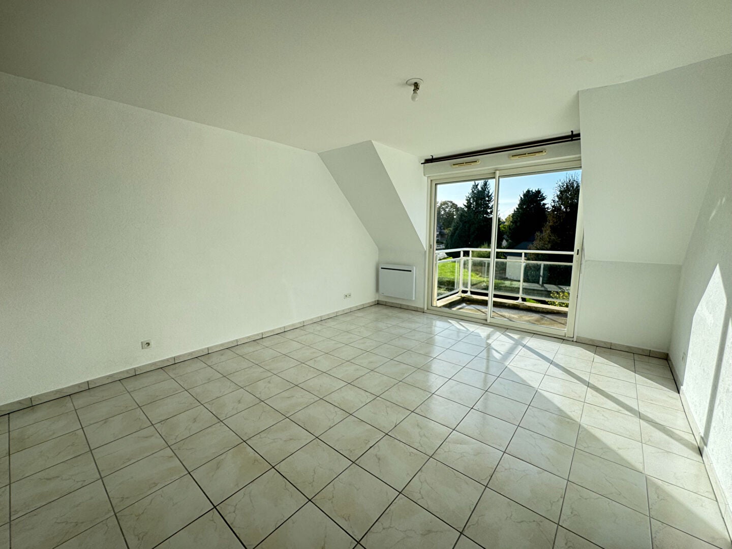 Appartement Rue du Professeur Lejeune à Bréal-sous-Montfort