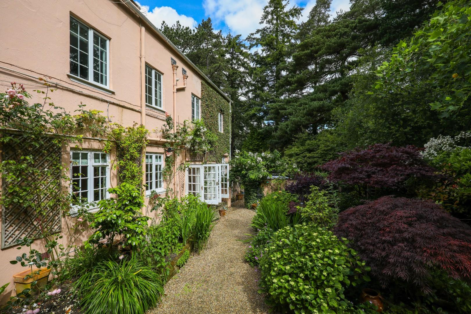 House London Road in Sunningdale