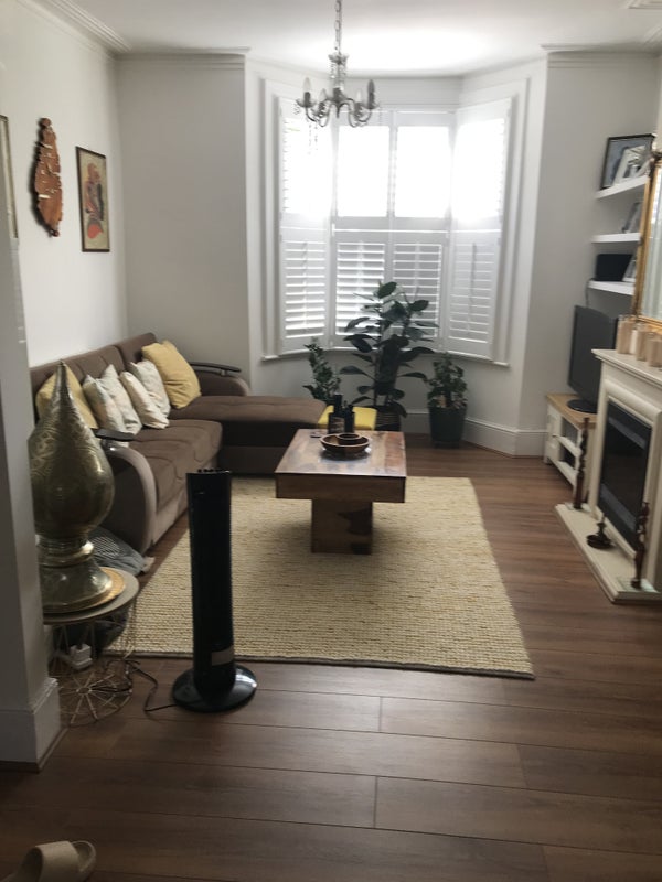 Room Harcourt Road in Greater London
