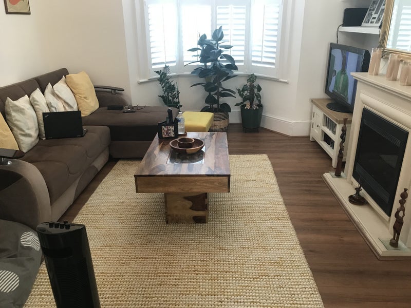 Room Harcourt Road in Greater London