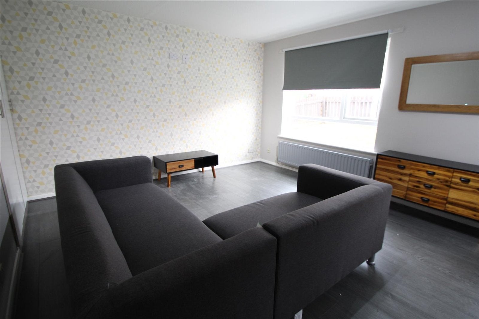 Flat Westfield Terrace in Leeds