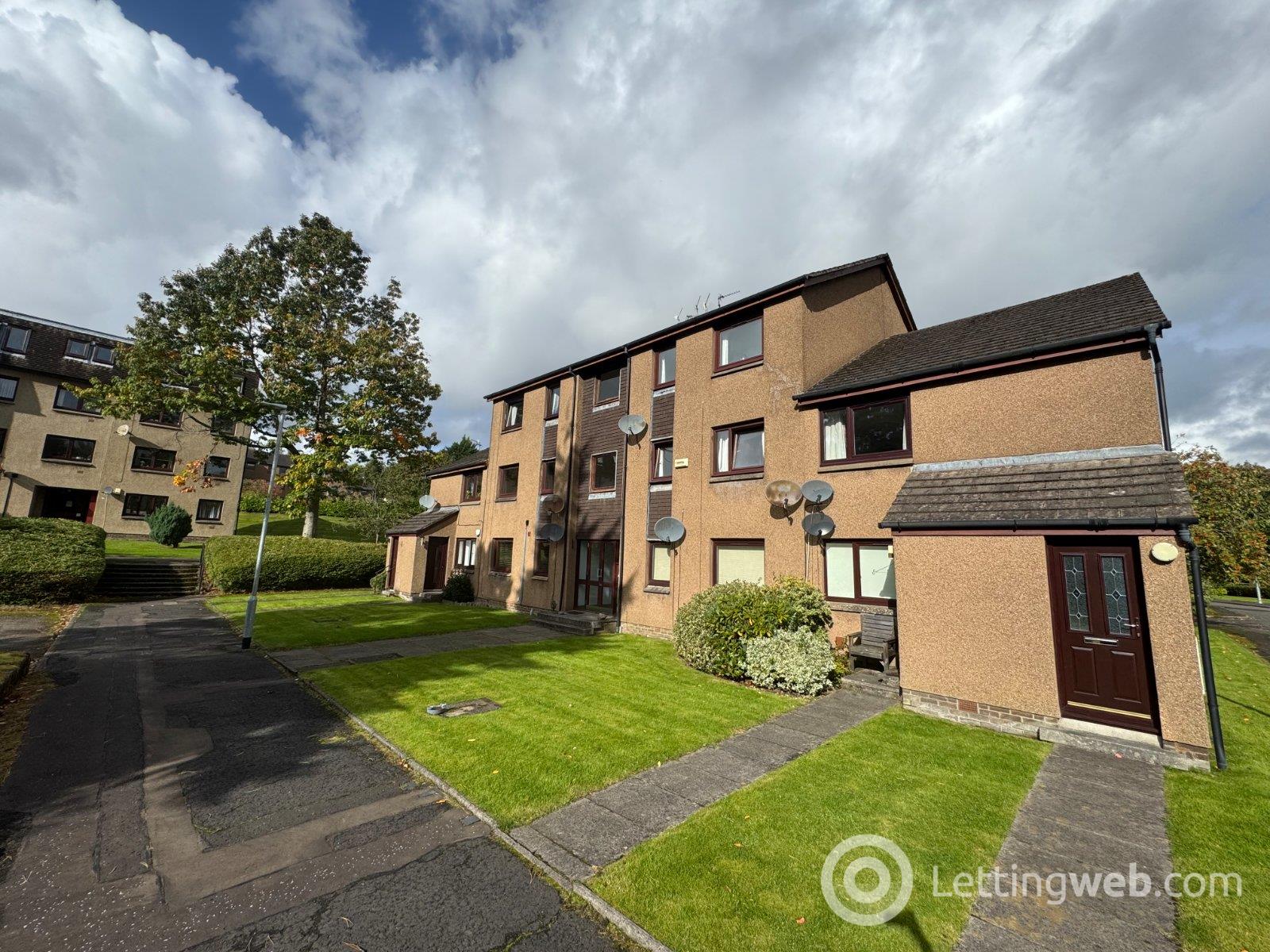 Flat Fortingall Avenue in Glasgow