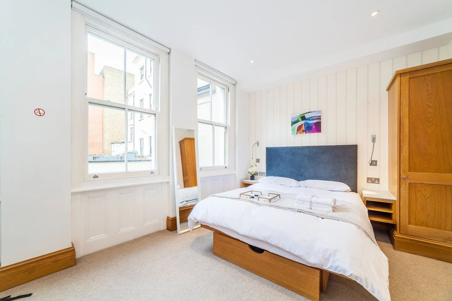 Room Willoughby Street in Greater London