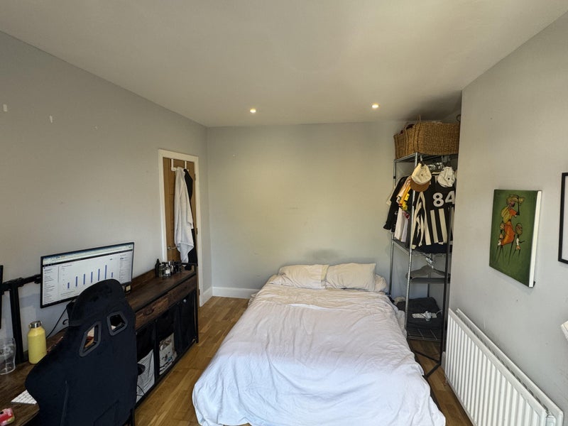 Room Denmark Hill in Greater London