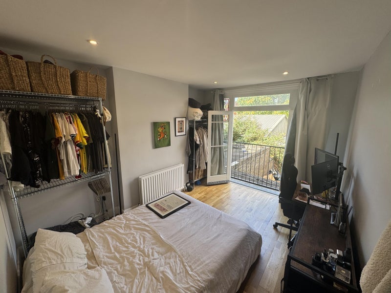 Room Denmark Hill in Greater London