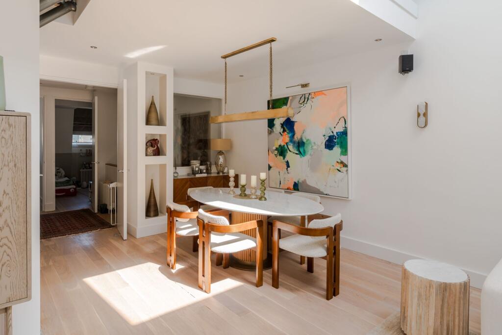 Flat Westbourne Terrace in City of Westminster
