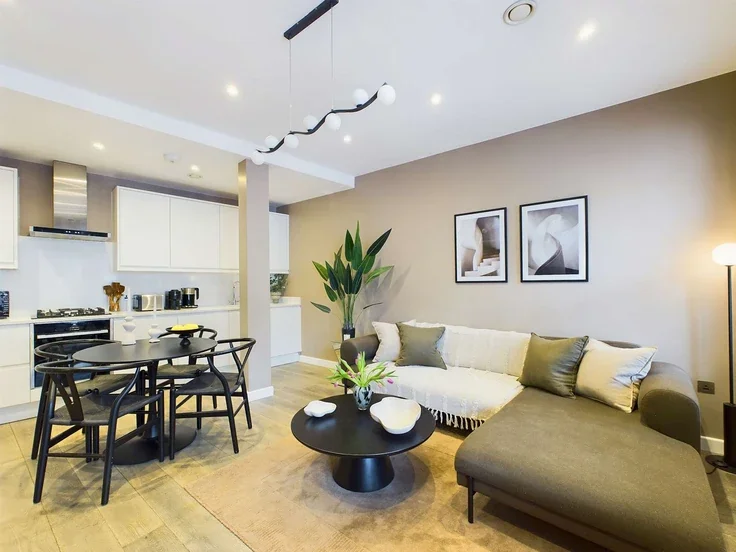 Flat Wardour Street in City of Westminster