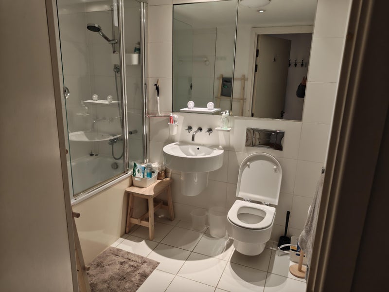 Room Canada Street in Greater London