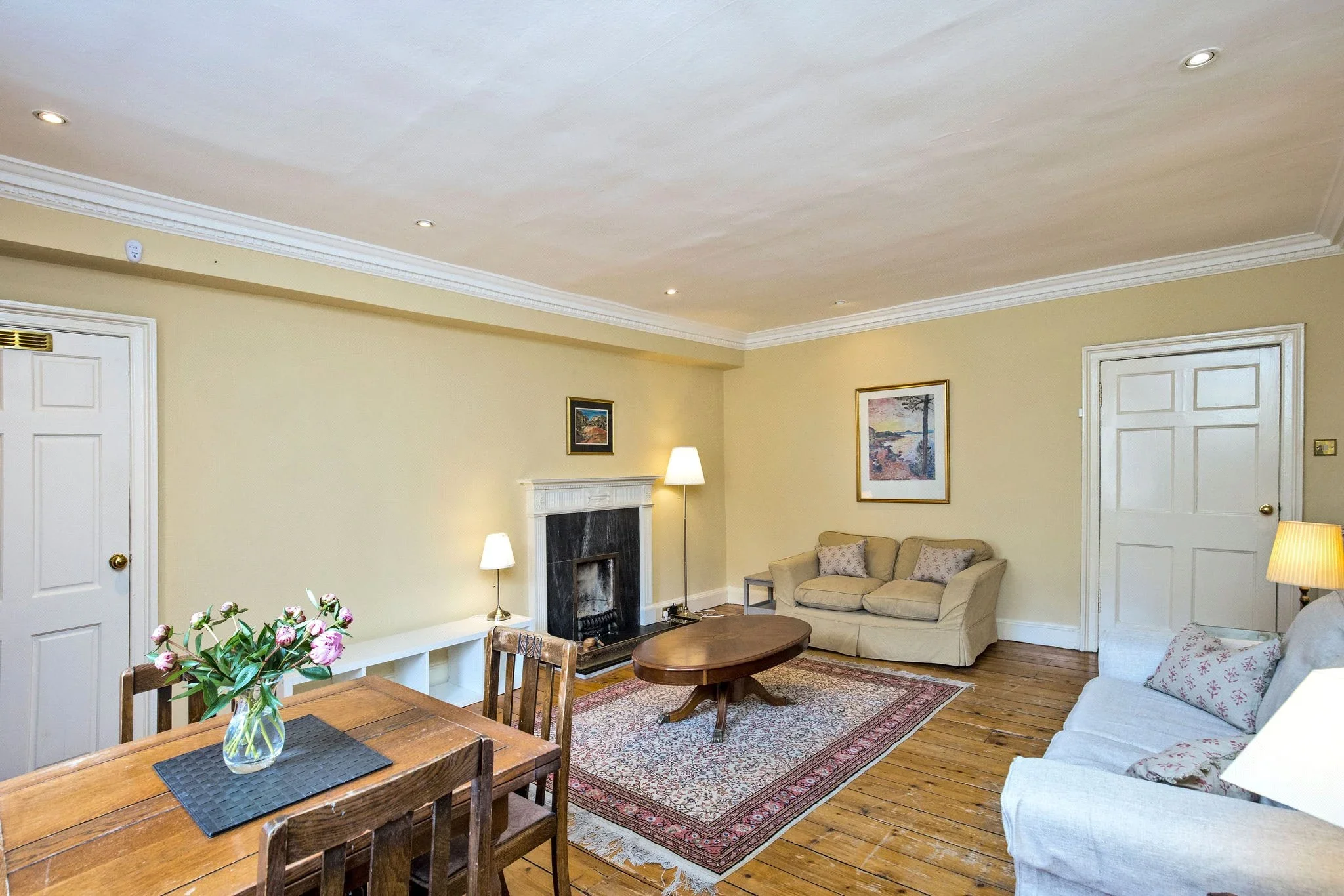 Flat Cumberland Street in City of Edinburgh