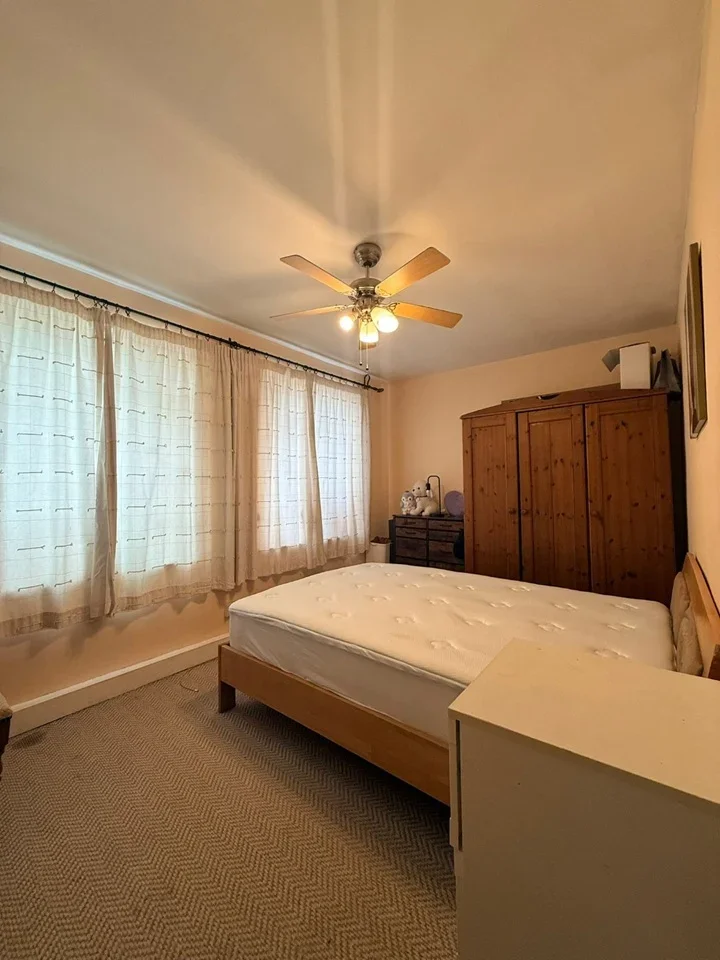 Room Longbridge Road in Greater London