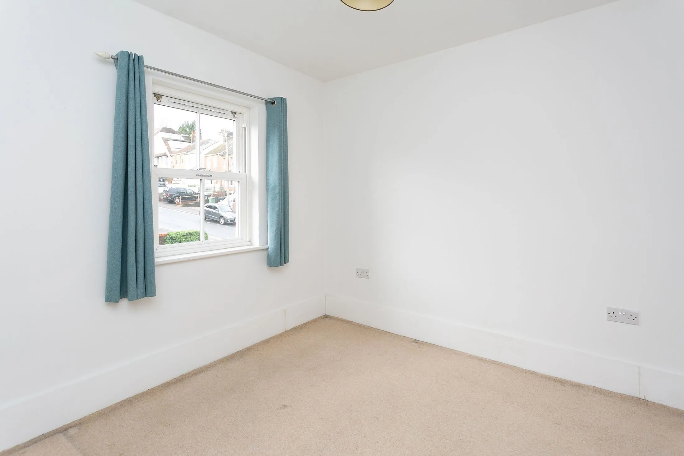 Flat Cotterells Hill in Dacorum