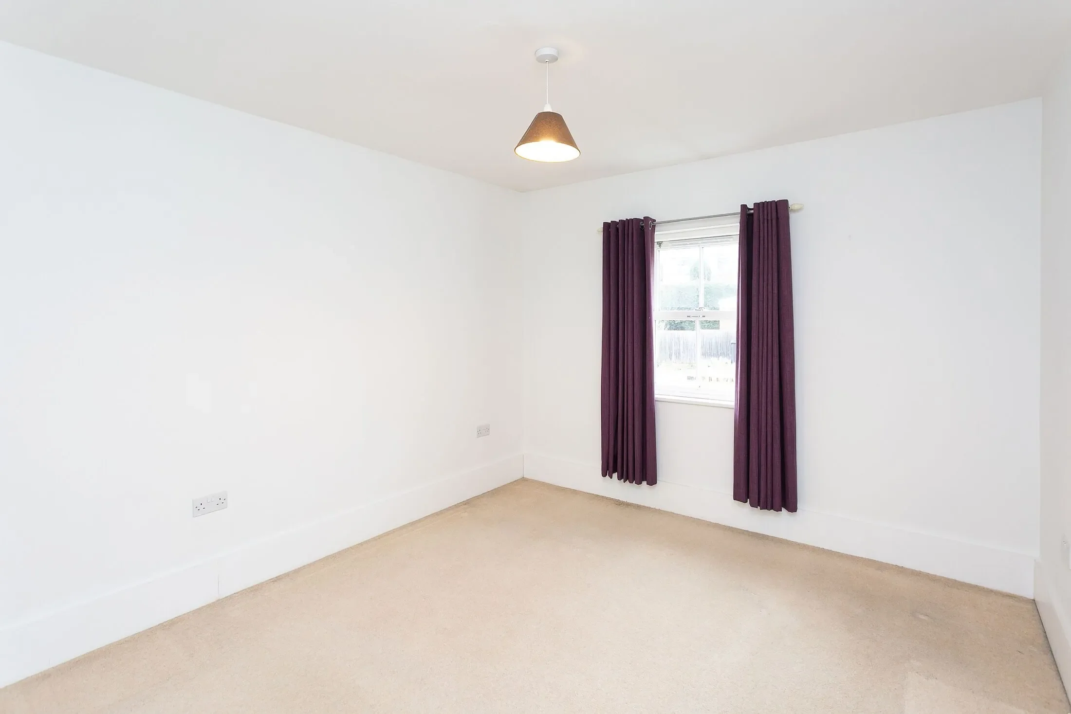 Flat Cotterells Hill in Dacorum