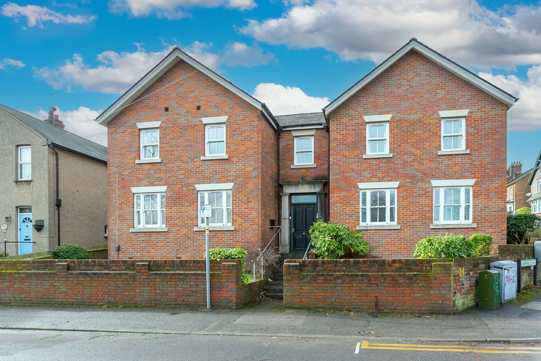 Flat Cotterells Hill in Dacorum
