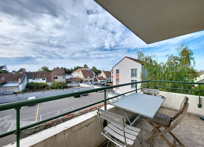 Appartement Place Charles Pathé à Roissy-en-Brie