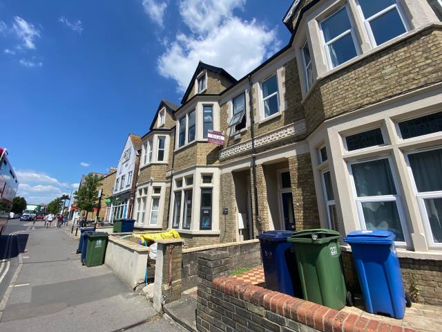 Flat Cowley Road in Oxford
