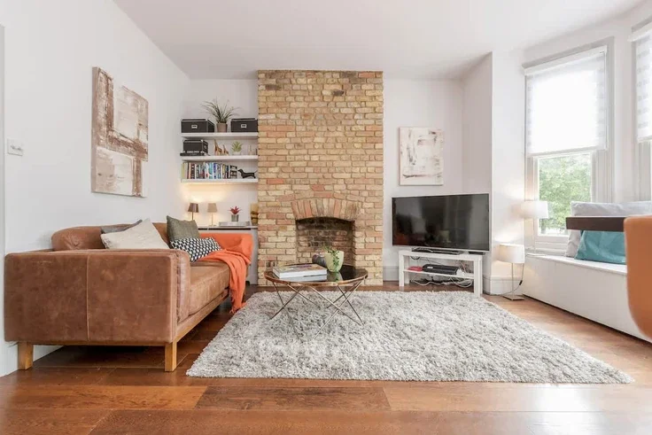 Flat Fentiman Road in Greater London