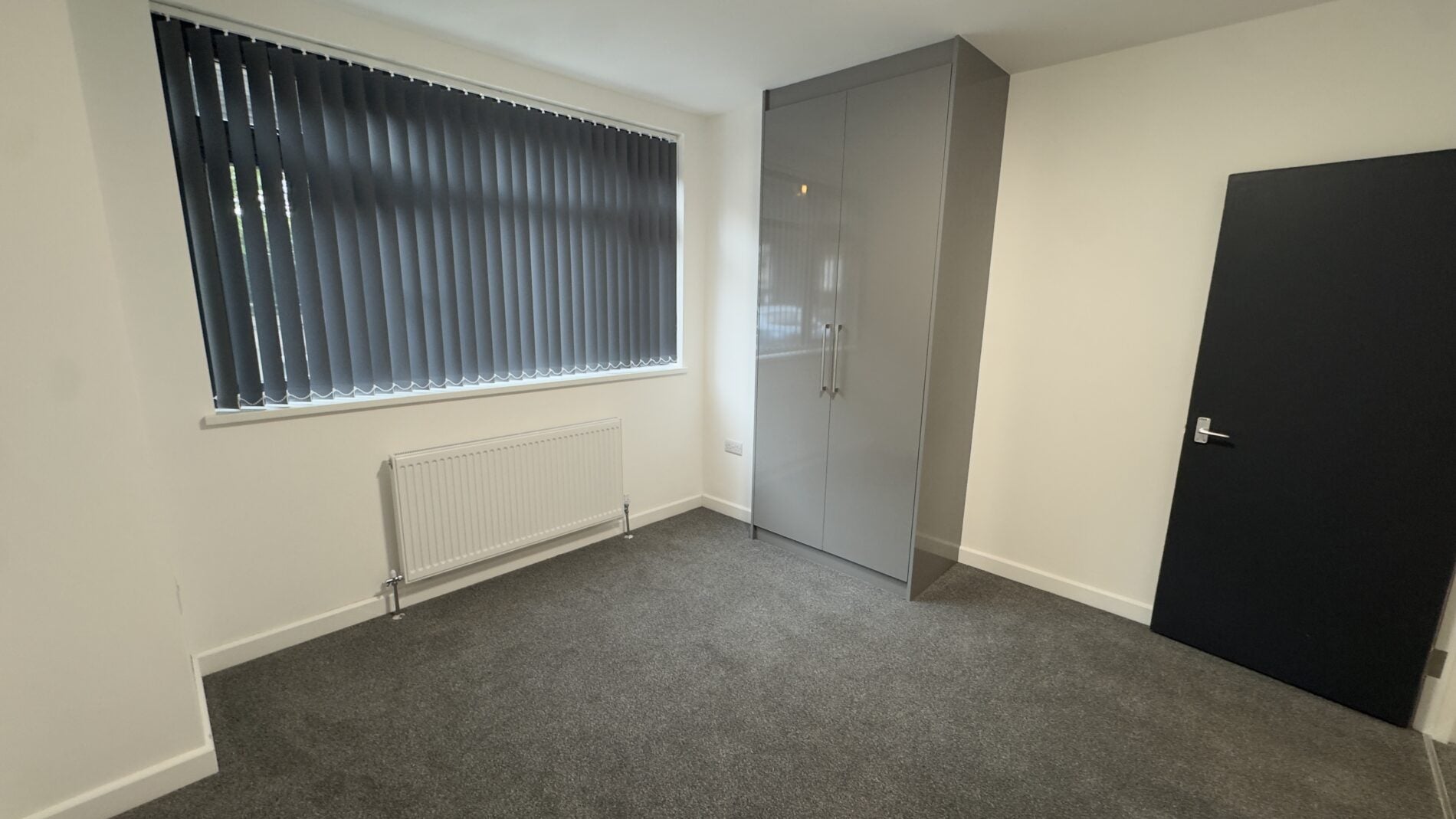 Flat Great West Road in Greater London