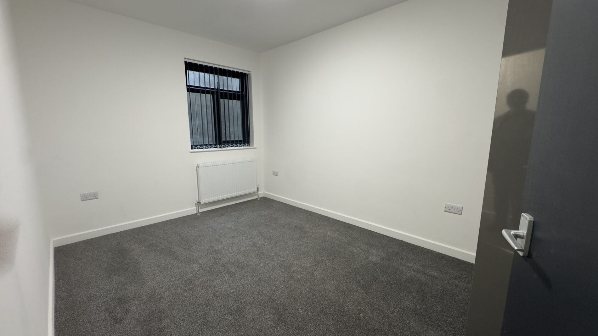 Flat Great West Road in Greater London