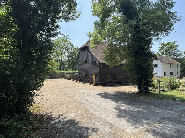Flat Back Lane in Tonbridge and Malling