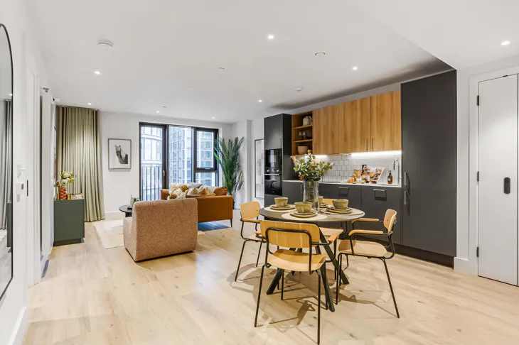 Flat Charter Street in Greater London