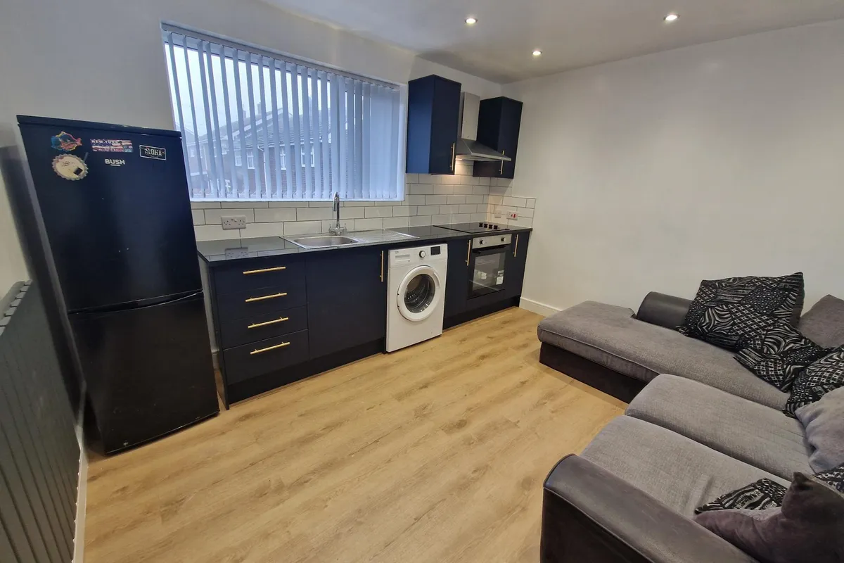 Flat Hazel Road in Wakefield