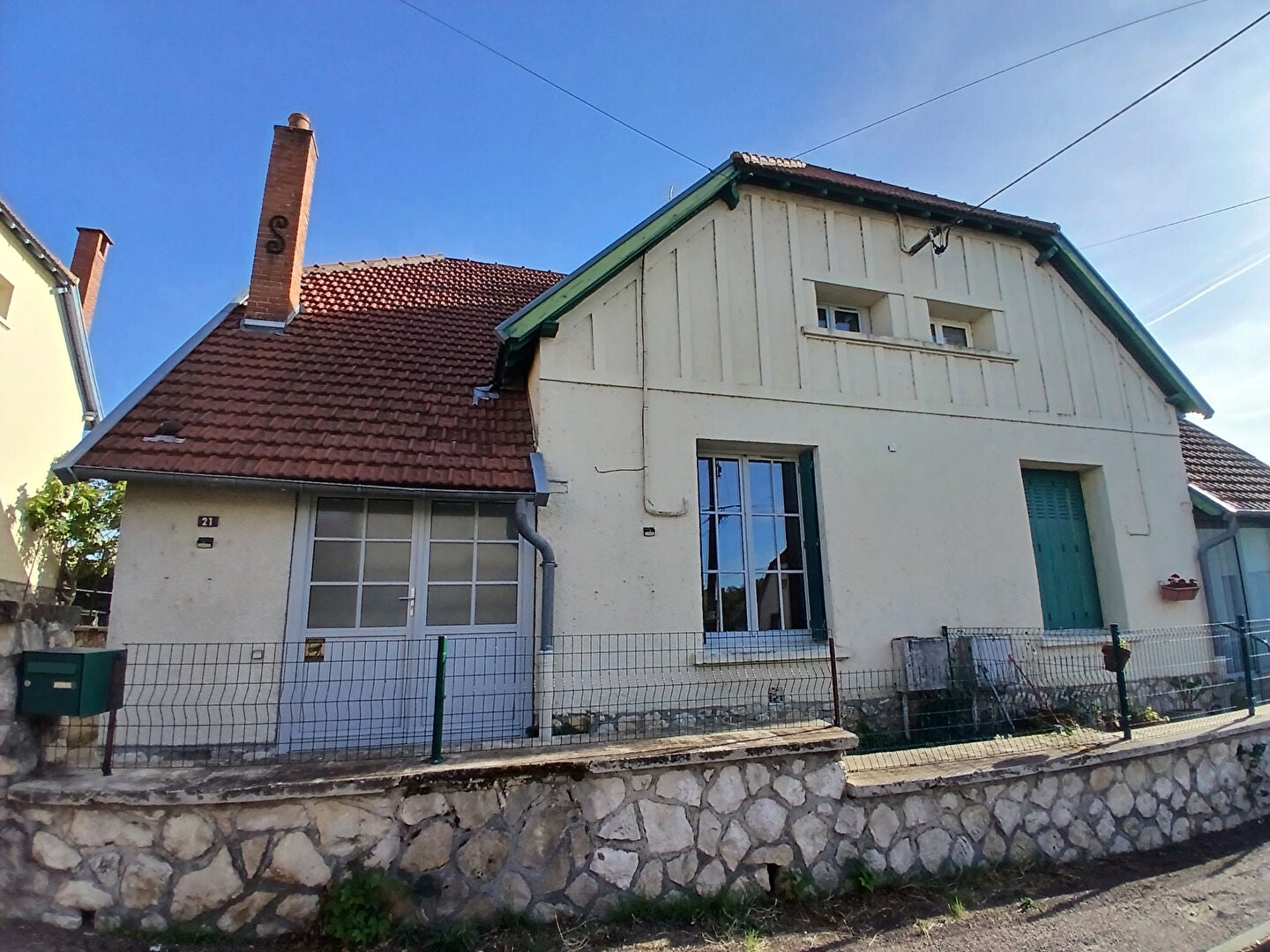 House Haut-Bizay vers Pas de Loup in Bellevigne-les-Châteaux