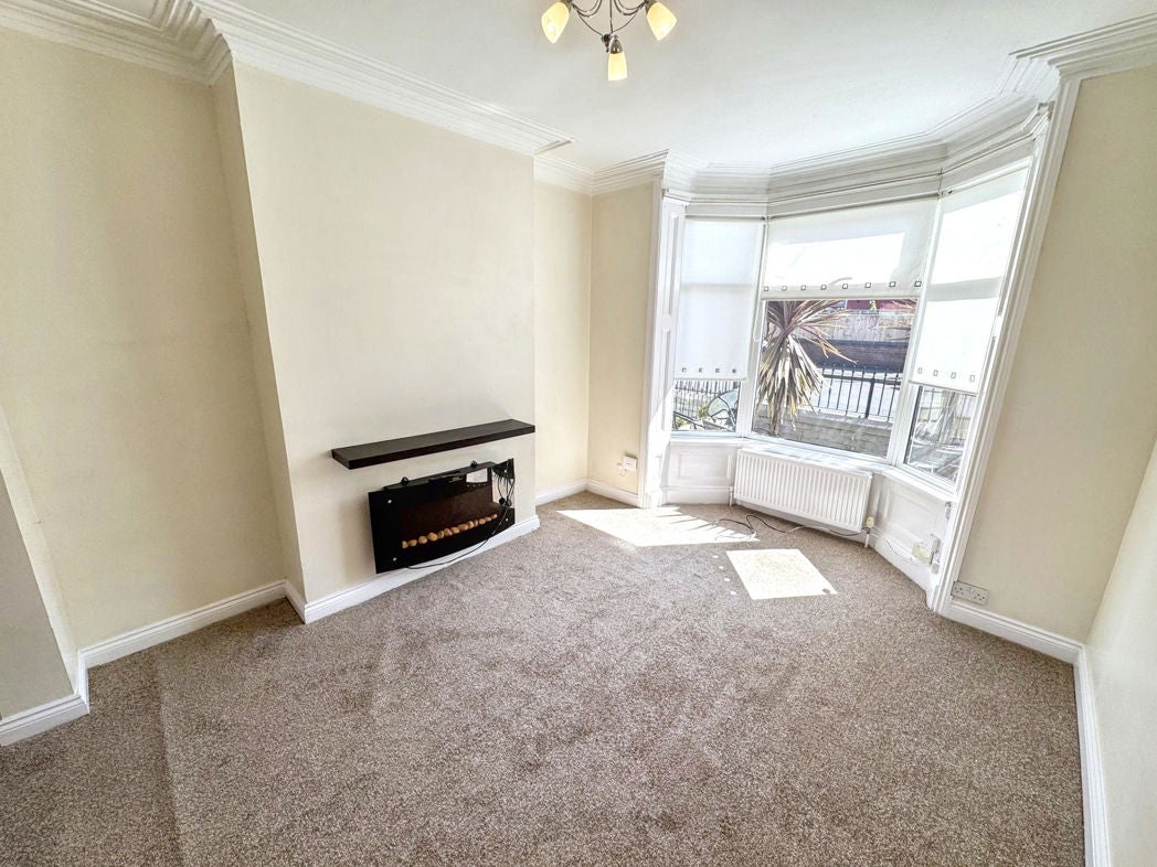 Flat Chestnut Grove in Thornaby-on-Tees