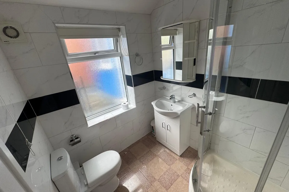 Room Chester Road North in Wyre Forest