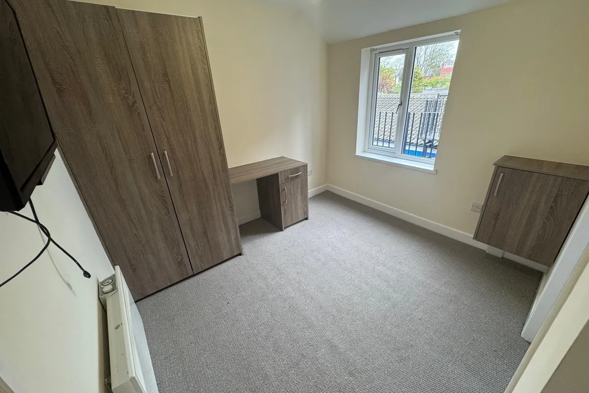 Room Chester Road North in Wyre Forest