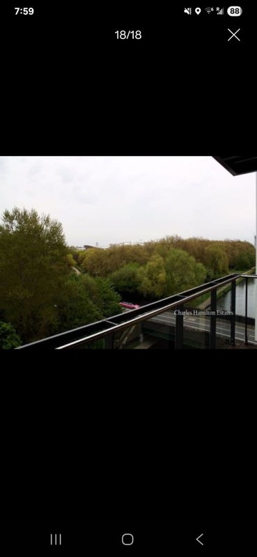 Room Homerton Road in Greater London