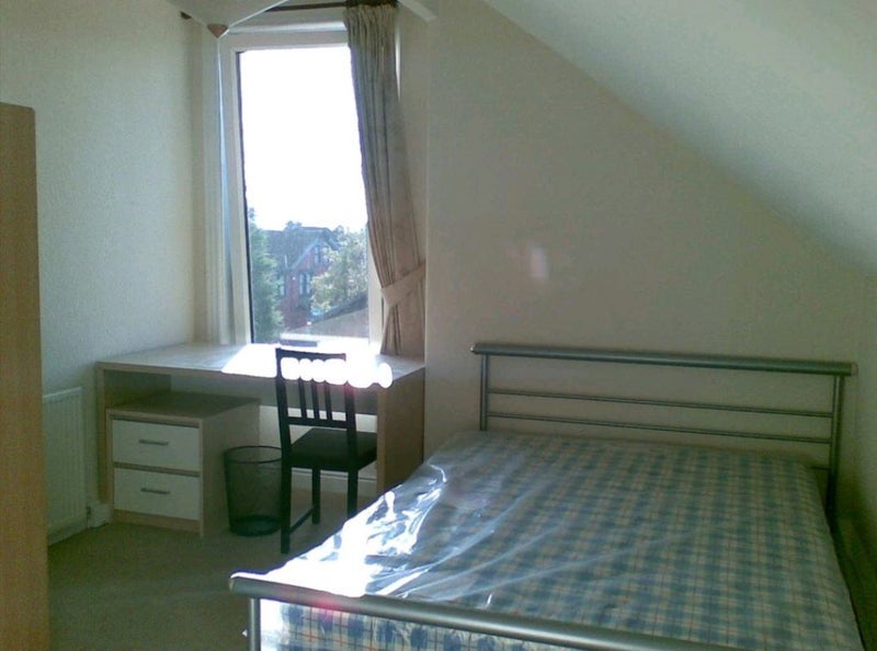 Room Noster Street in Leeds