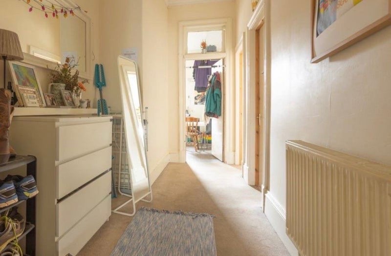 Flat Cranworth Lane in Glasgow
