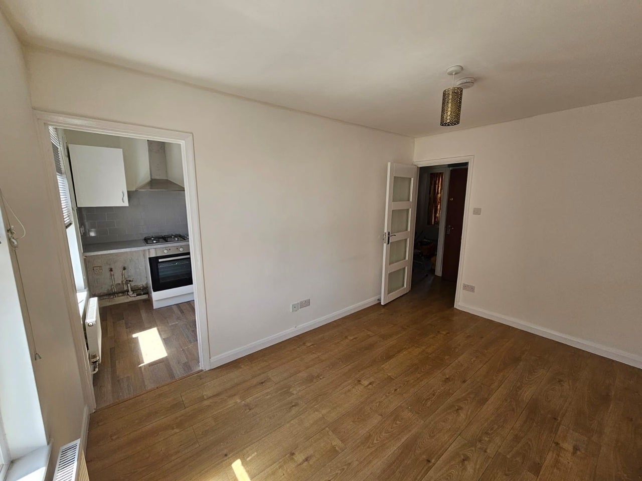 Flat Essex Road in Dartford