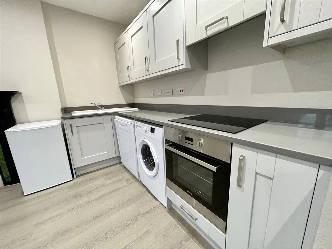 Flat Ascham Road in Bournemouth