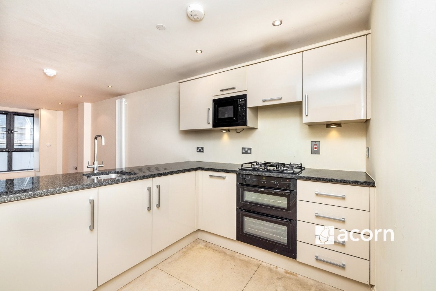 Flat Great Suffolk Street in Greater London