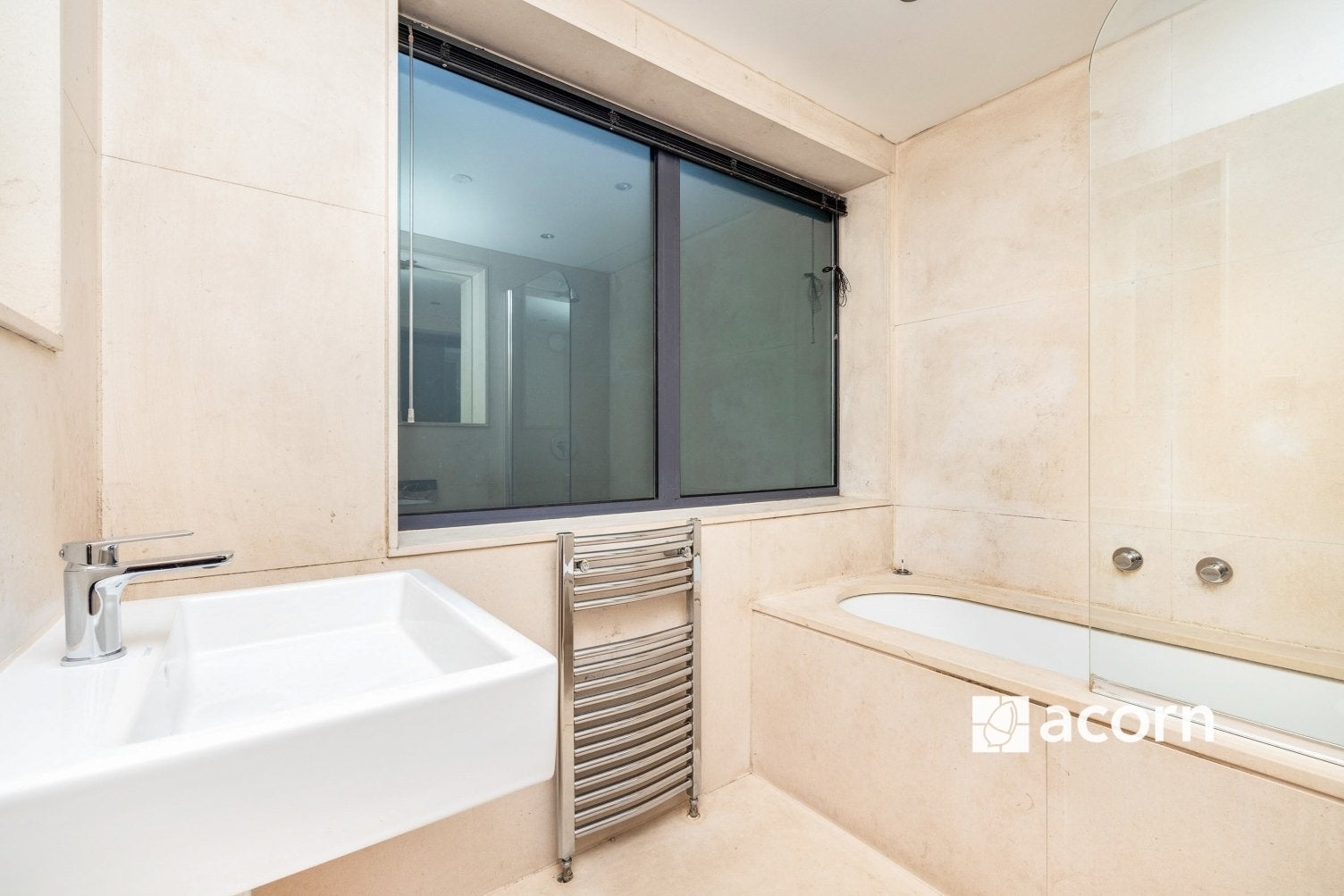 Flat Great Suffolk Street in Greater London