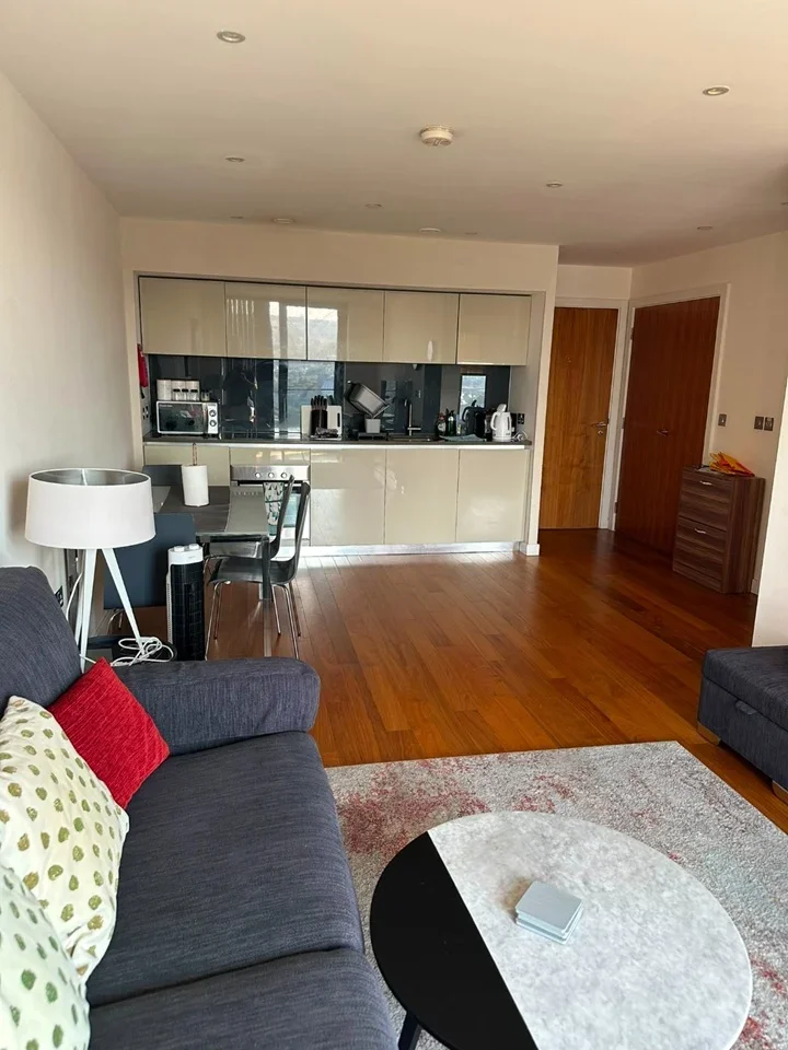 Flat Arundel Gate in Sheffield
