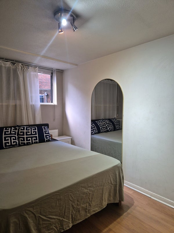 Flat Talbot Road in City of Westminster
