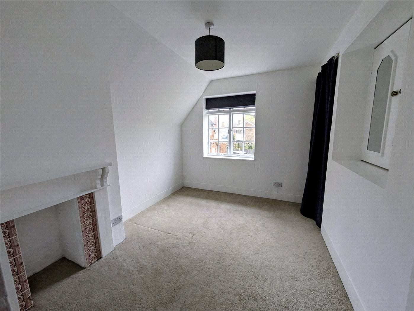 House Roe Lane in Greater London
