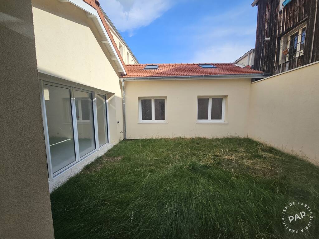 House Rue Émile Connoy in Saint-Denis