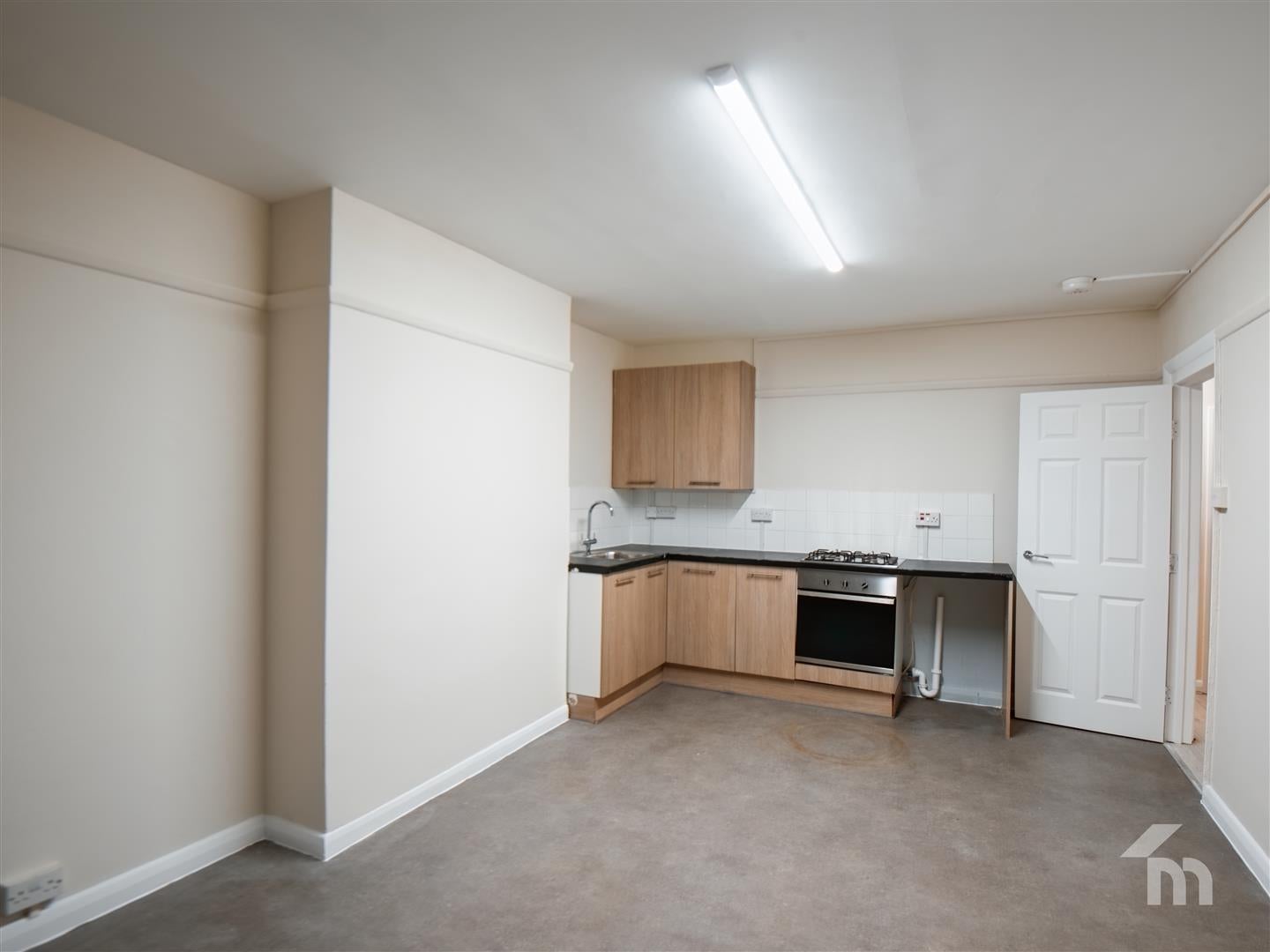 Flat Anerley Road in Greater London