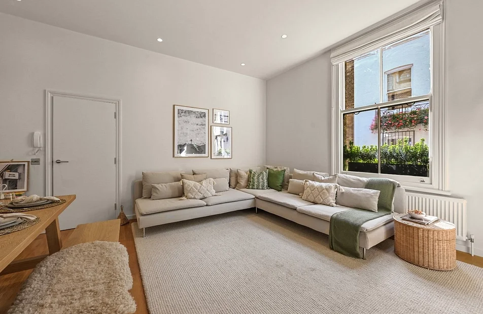 Flat Bingham Place in City of Westminster