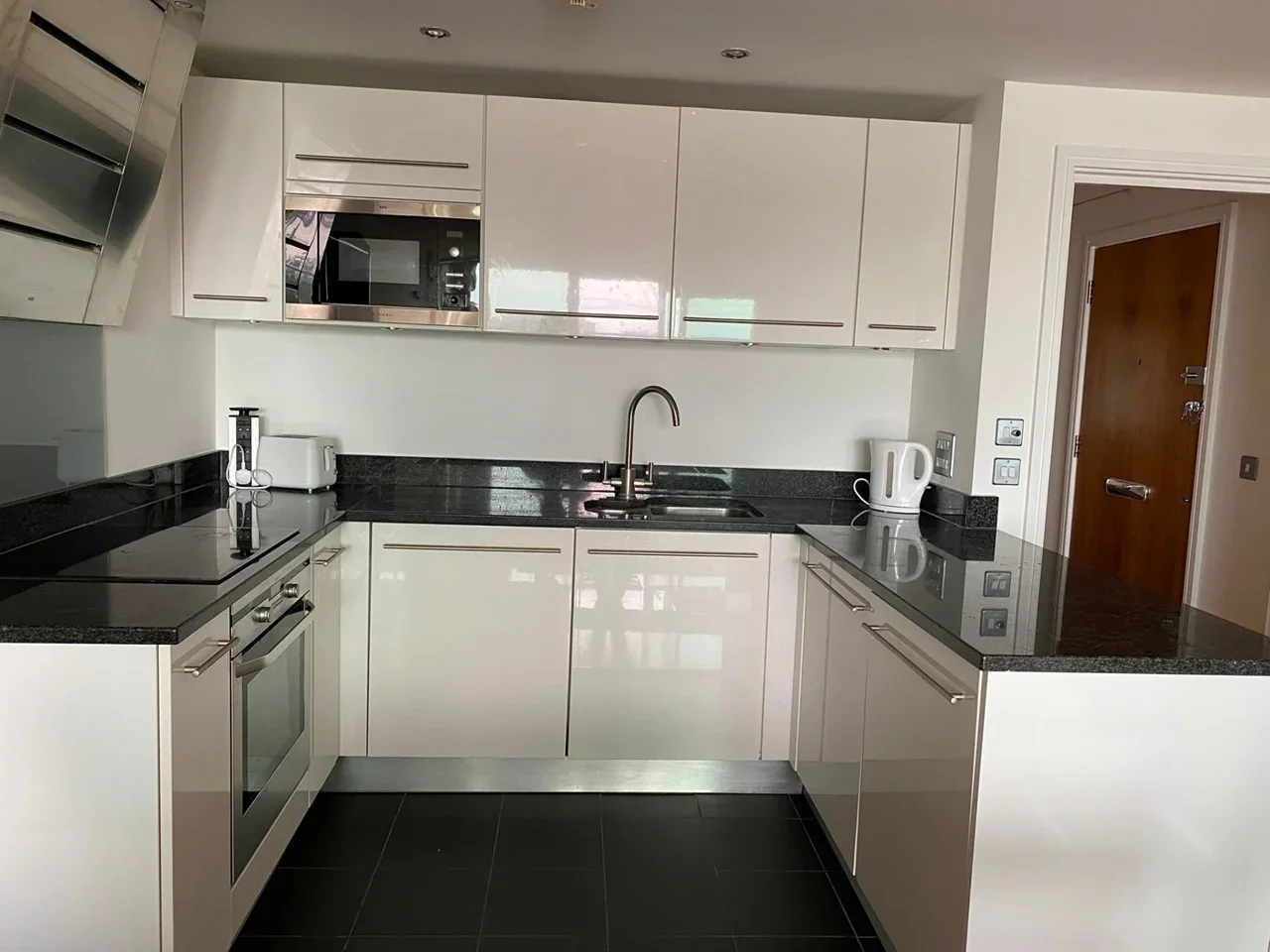 Flat Argyll Road in Greater London